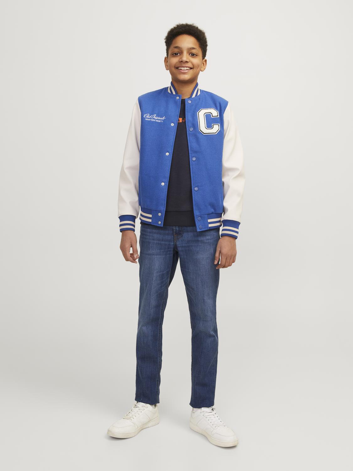 model_shot-front_full